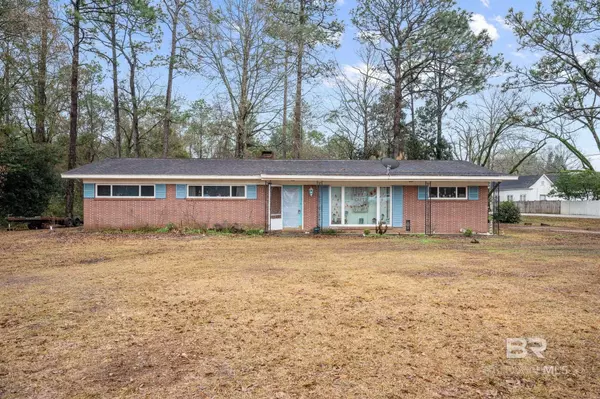 Bay Minette, AL 36507,902 E 5th Street