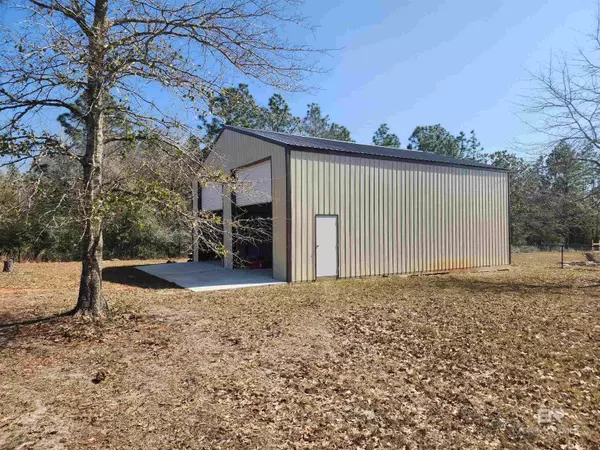 Lillian, AL 36549,32884 N Pickens Avenue