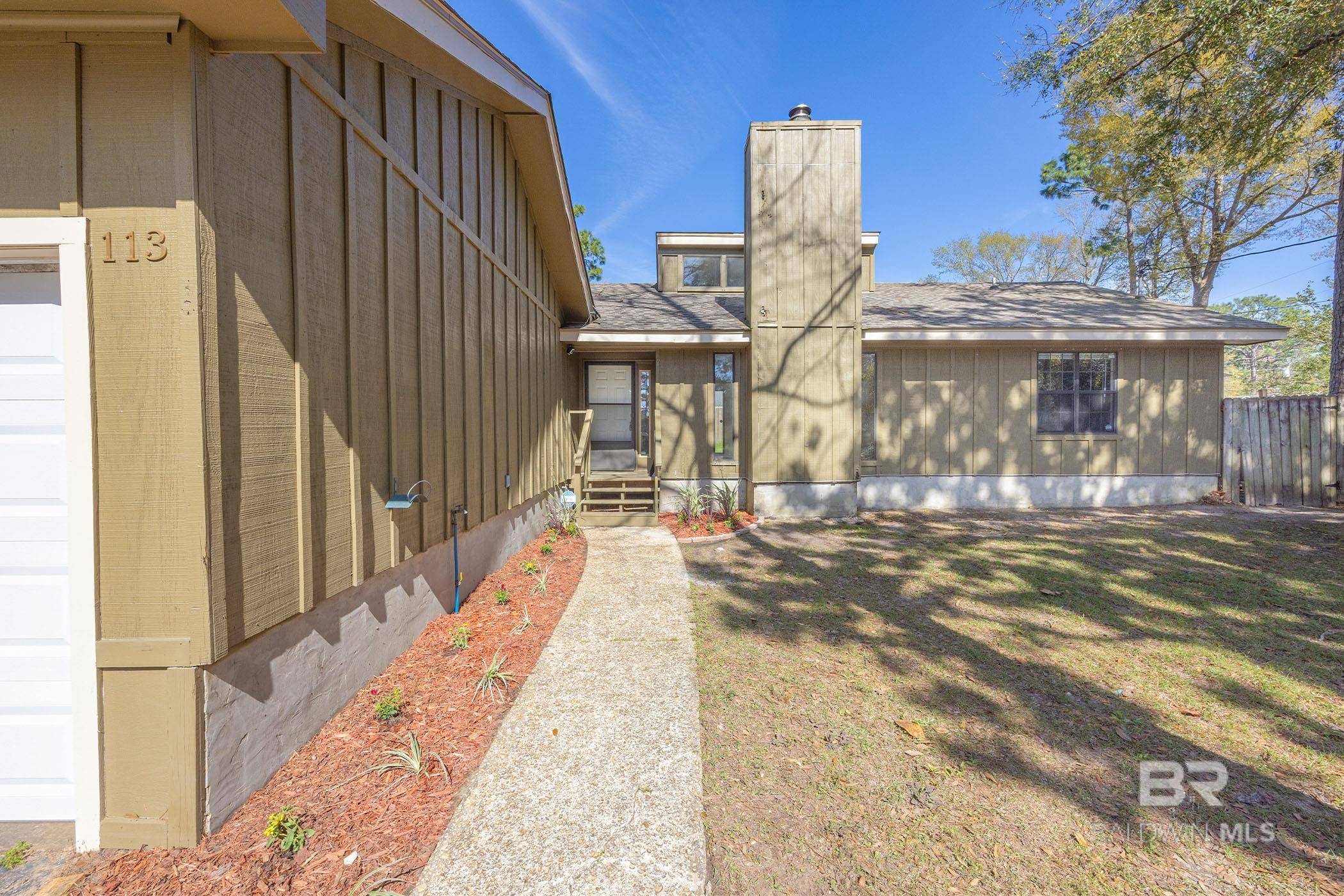 Daphne, AL 36526,113 Brentwood Drive