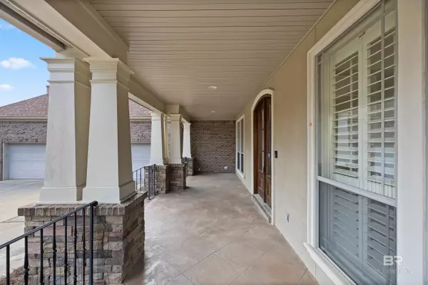 Mobile, AL 36695,7332 N Raleigh Way