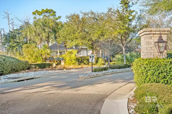 10679 Close Hauled Road,  Pensacola,  FL 32507-2160