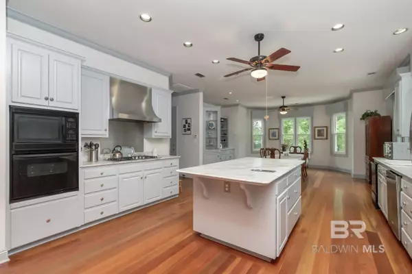 Theodore, AL 36582,5285 Dog River Lane