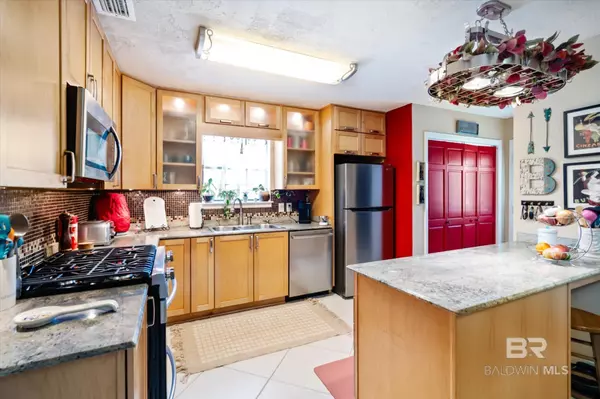 Mobile, AL 36693,2863 Brookside Drive