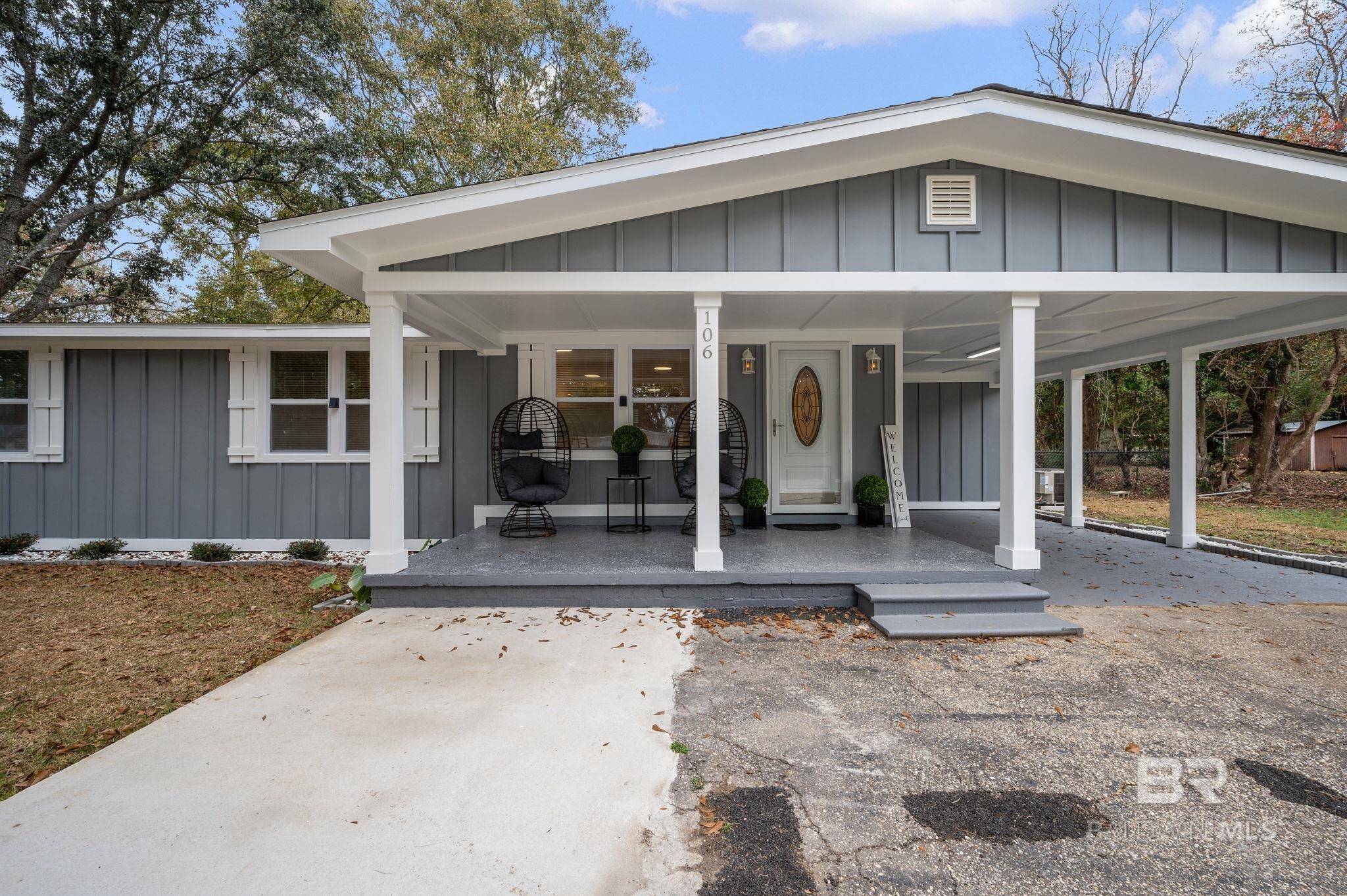Bay Minette, AL 36507,106 Banyan Street
