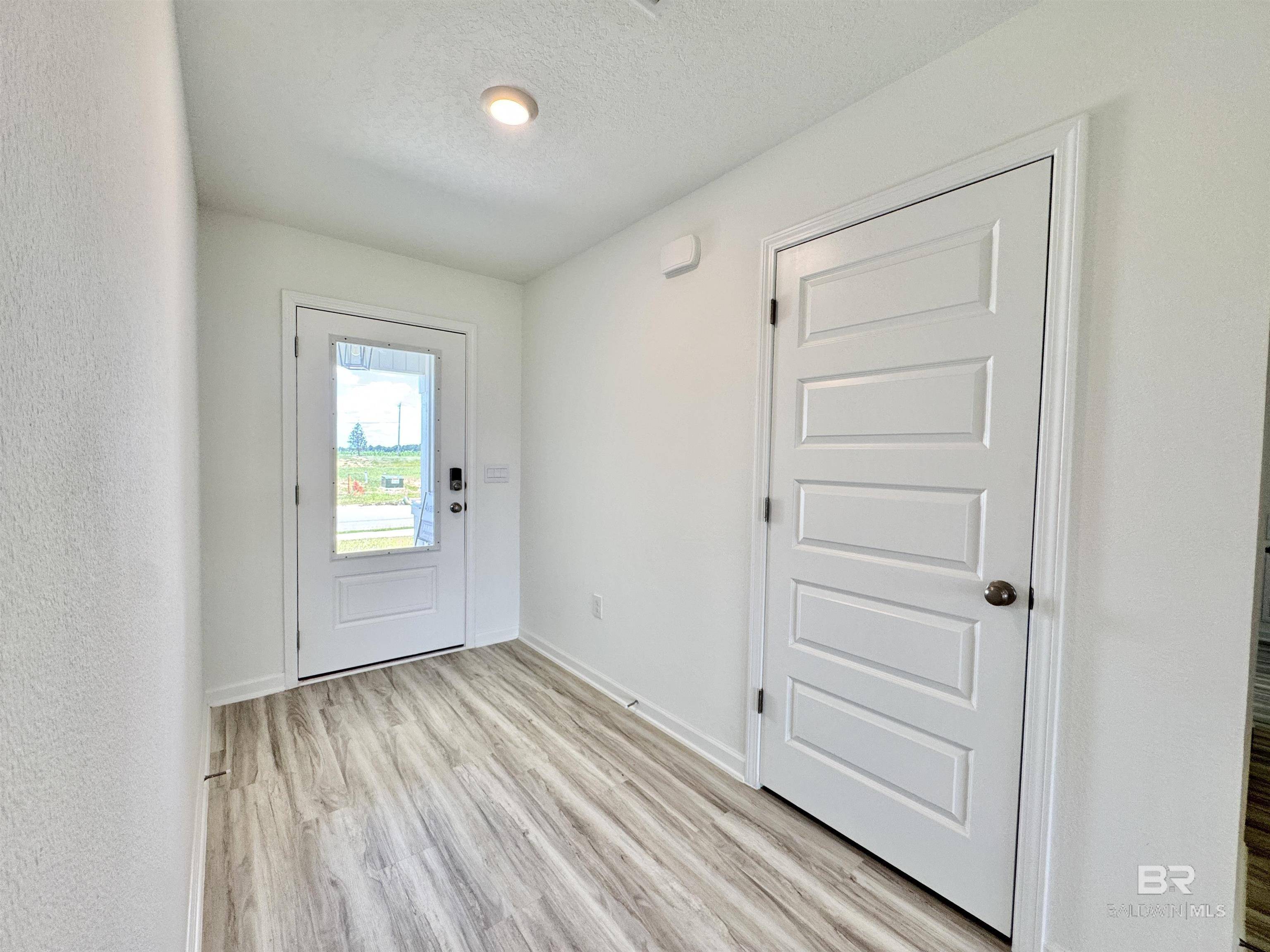 Foley, AL 36535,22072 Aleutian Avenue