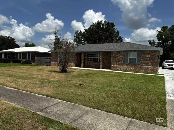 Foley, AL 36535,506 W Ariel Avenue