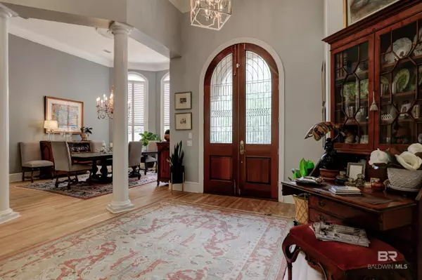 Fairhope, AL 36532,127 North Drive