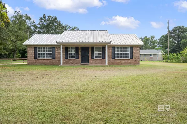 1107 N Oak Street,  Loxley,  AL 36551