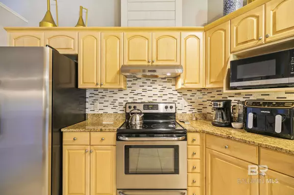 Fairhope, AL 36532,215 Royal Lane
