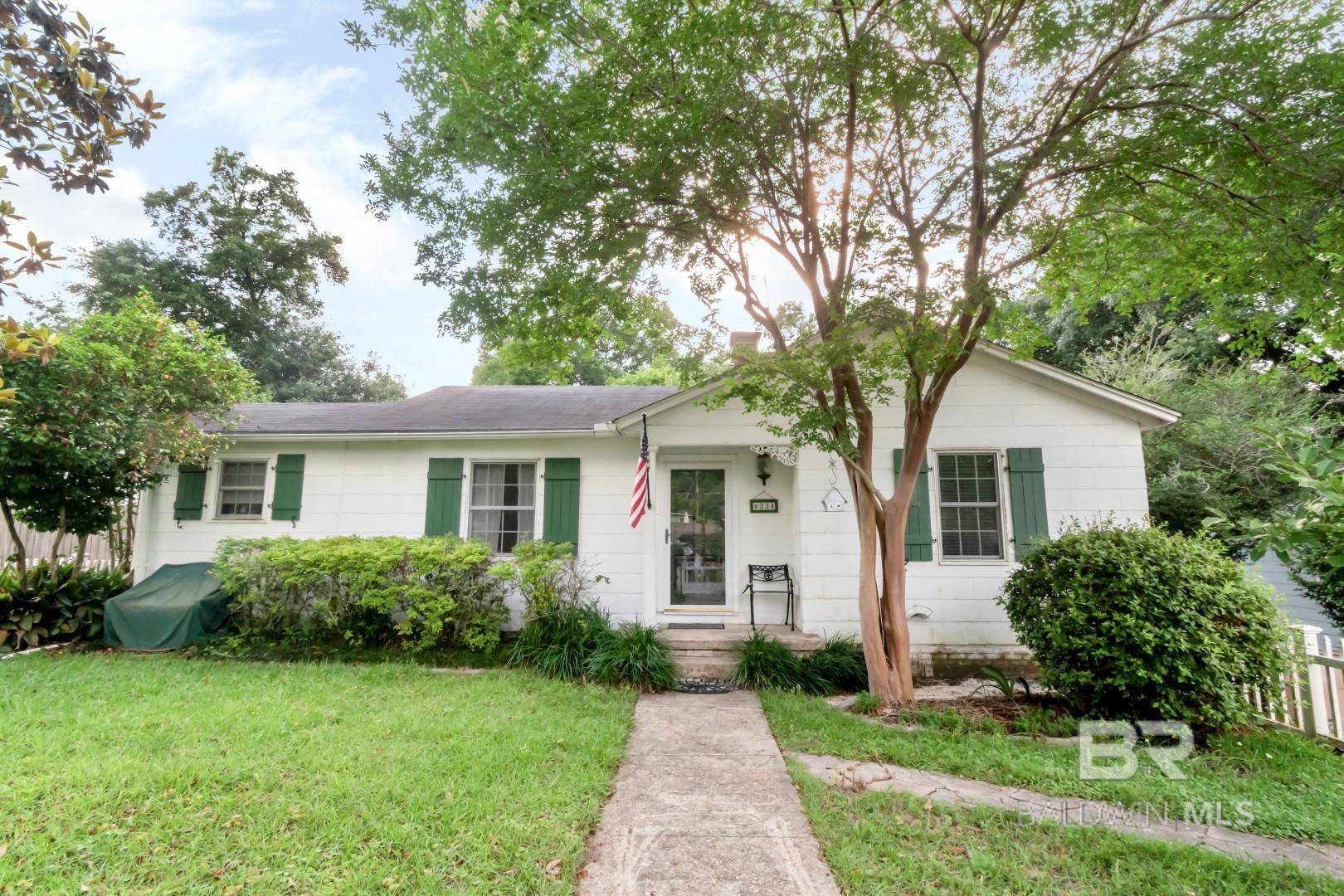 33 Lancaster Road, Mobile, AL 36608