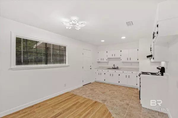 Theodore, AL 36582,5600 Mardanne Drive