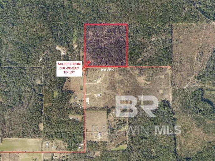 28519 Kavek Road, Robertsdale, AL 36567