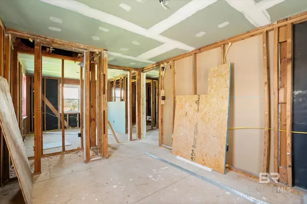 Foley, AL 36535,510 W 6th Avenue