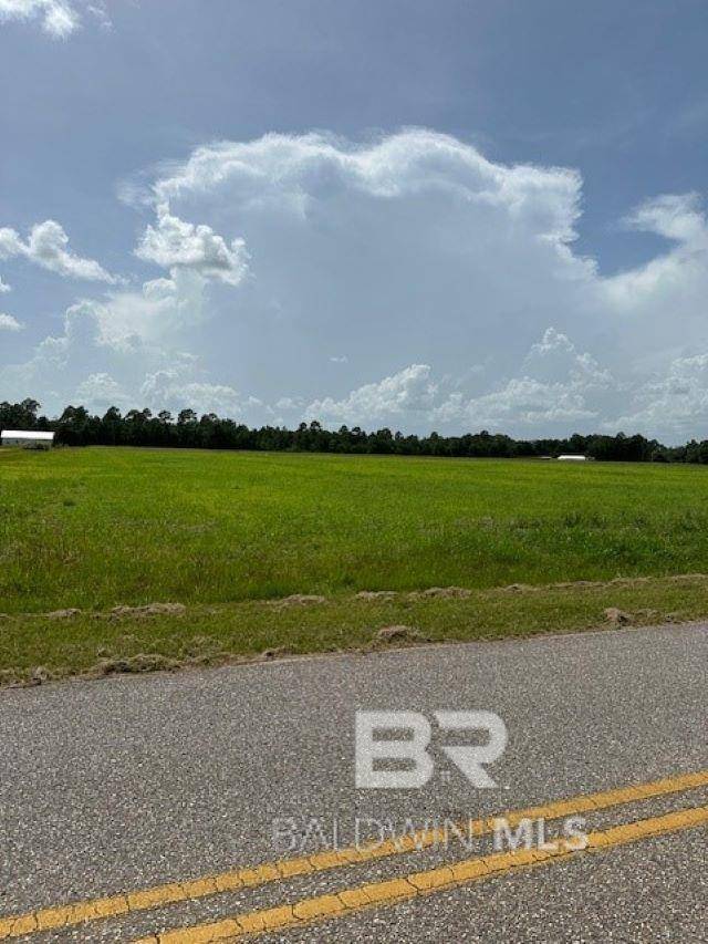 00 US Highway 90, Robertsdale, AL 36567