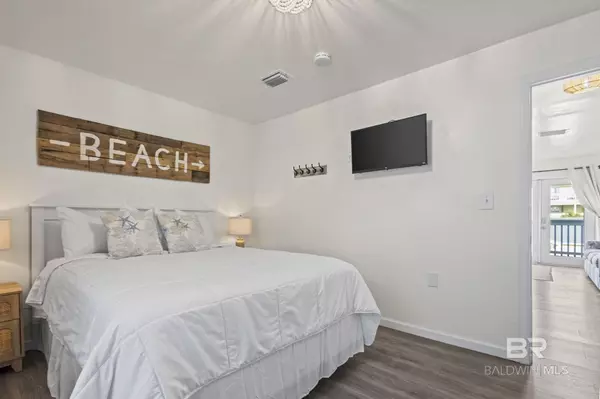 Gulf Shores, AL 36542,1118 W Beach Boulevard #15