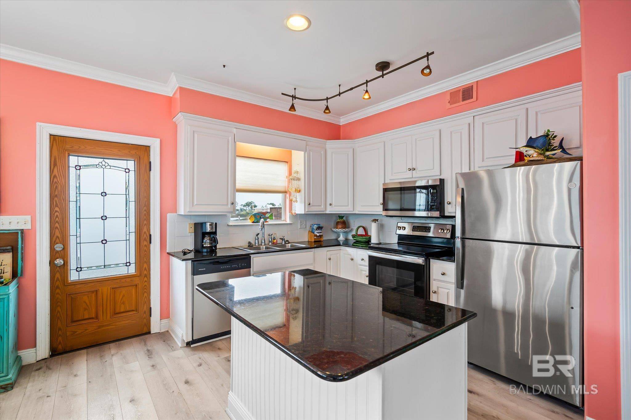 Gulf Shores, AL 36542,227 W 8th Avenue