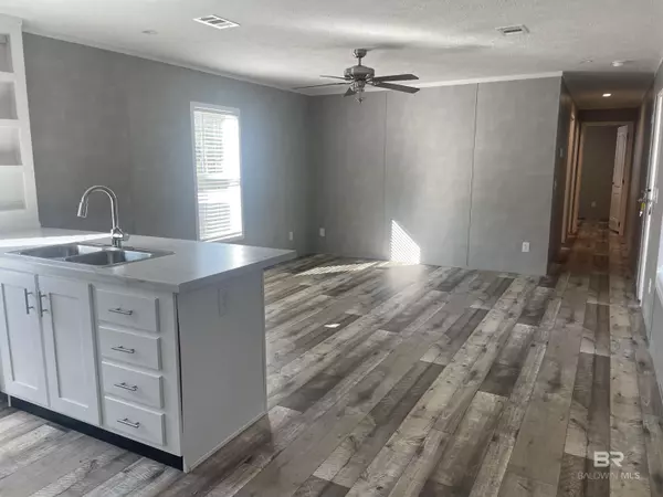 Lillian, AL 36549,34680 Barclay Avenue