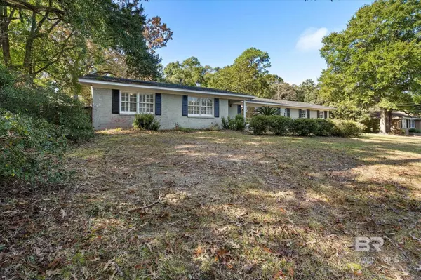 3807 Hillcrest Lane, Mobile, AL 36693