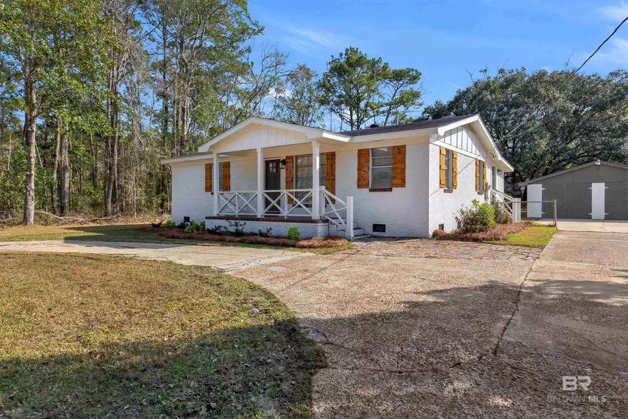 3005 Club House Road, Mobile, AL 36605