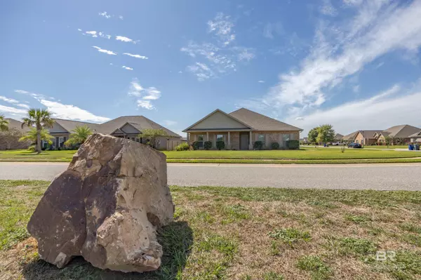 Foley, AL 36535,696 Parish Lakes Drive