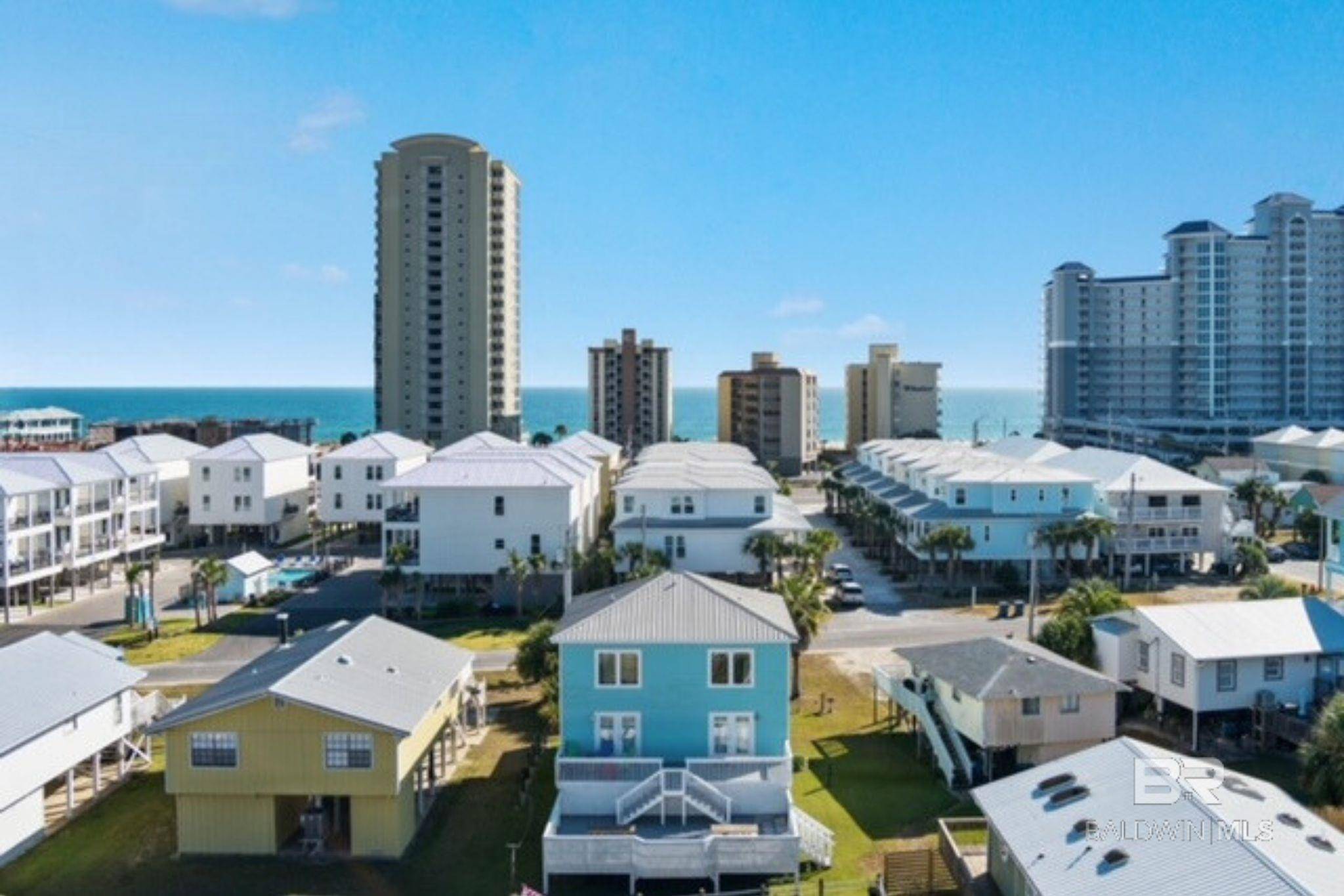 Gulf Shores, AL 36542,512 E 1st Avenue