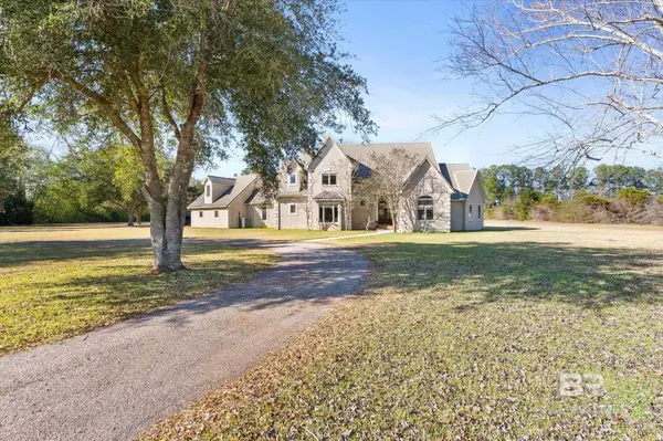 15635 County Road 83, Elberta, AL 36530