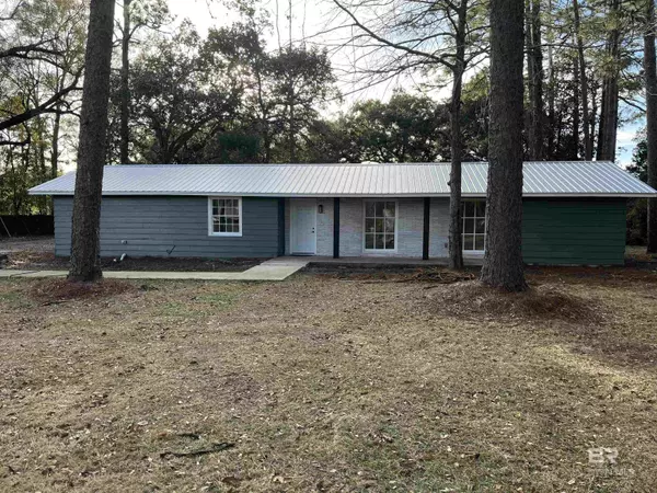 903 N Hoyle Avenue, Bay Minette, AL 36507