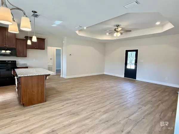 Lillian, AL 36549,11074 Starling Court