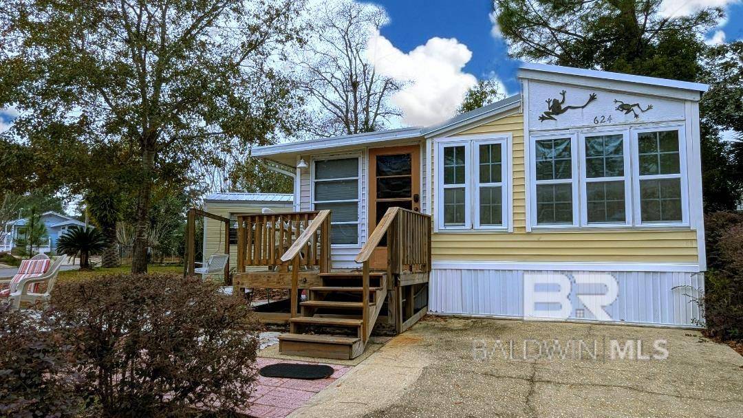624 Escambia Loop,  Lillian,  AL 36549