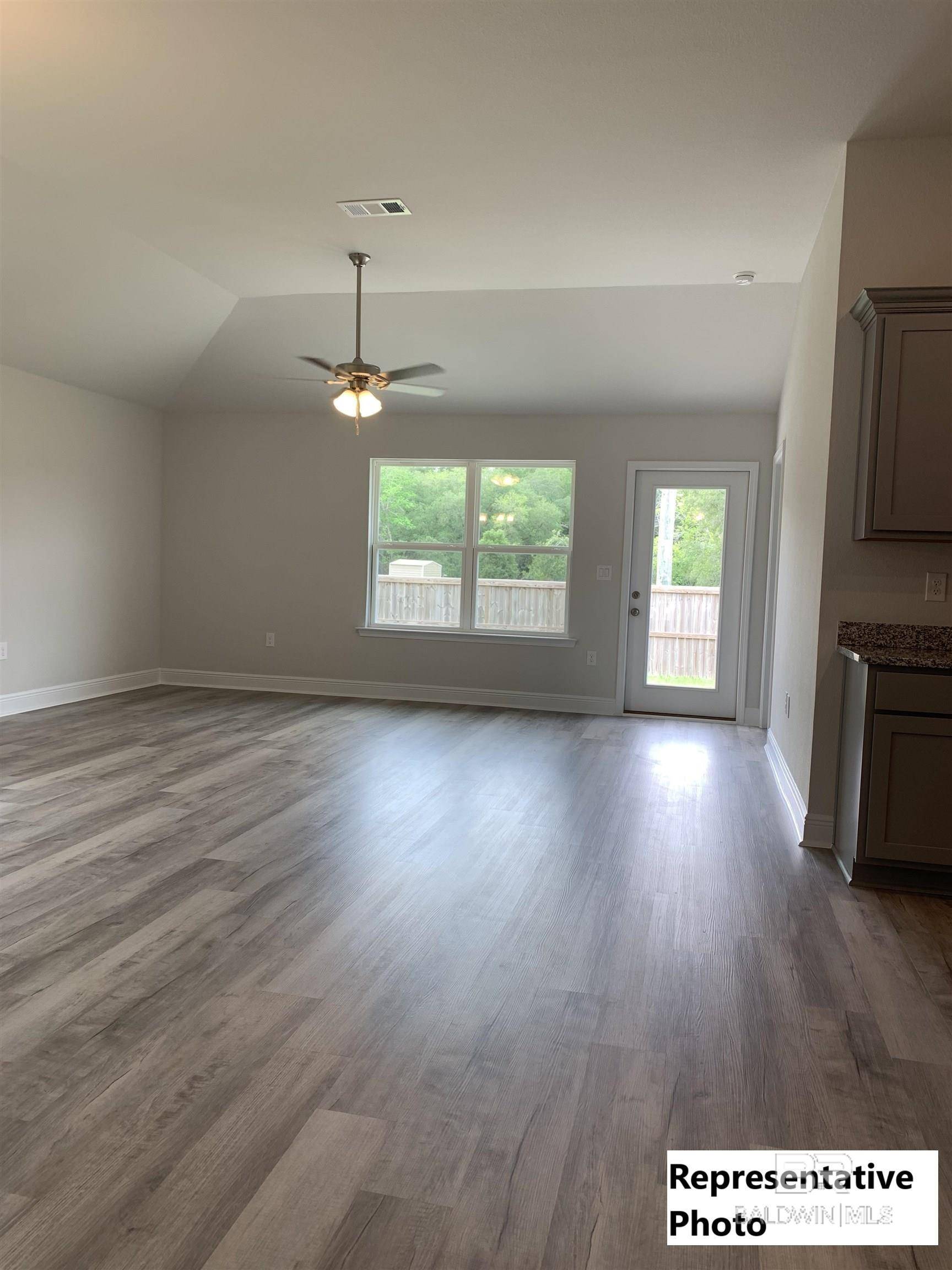 Foley, AL 36535,645 Revere Street