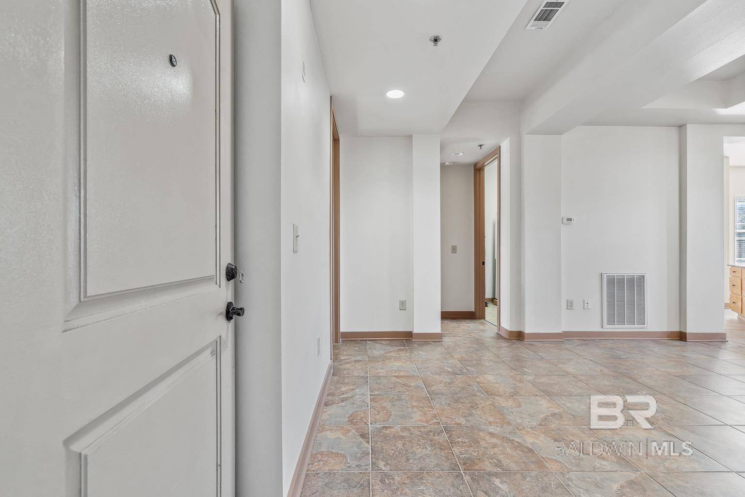 Gulf Shores, AL 36542,1430 Regency Road #H201