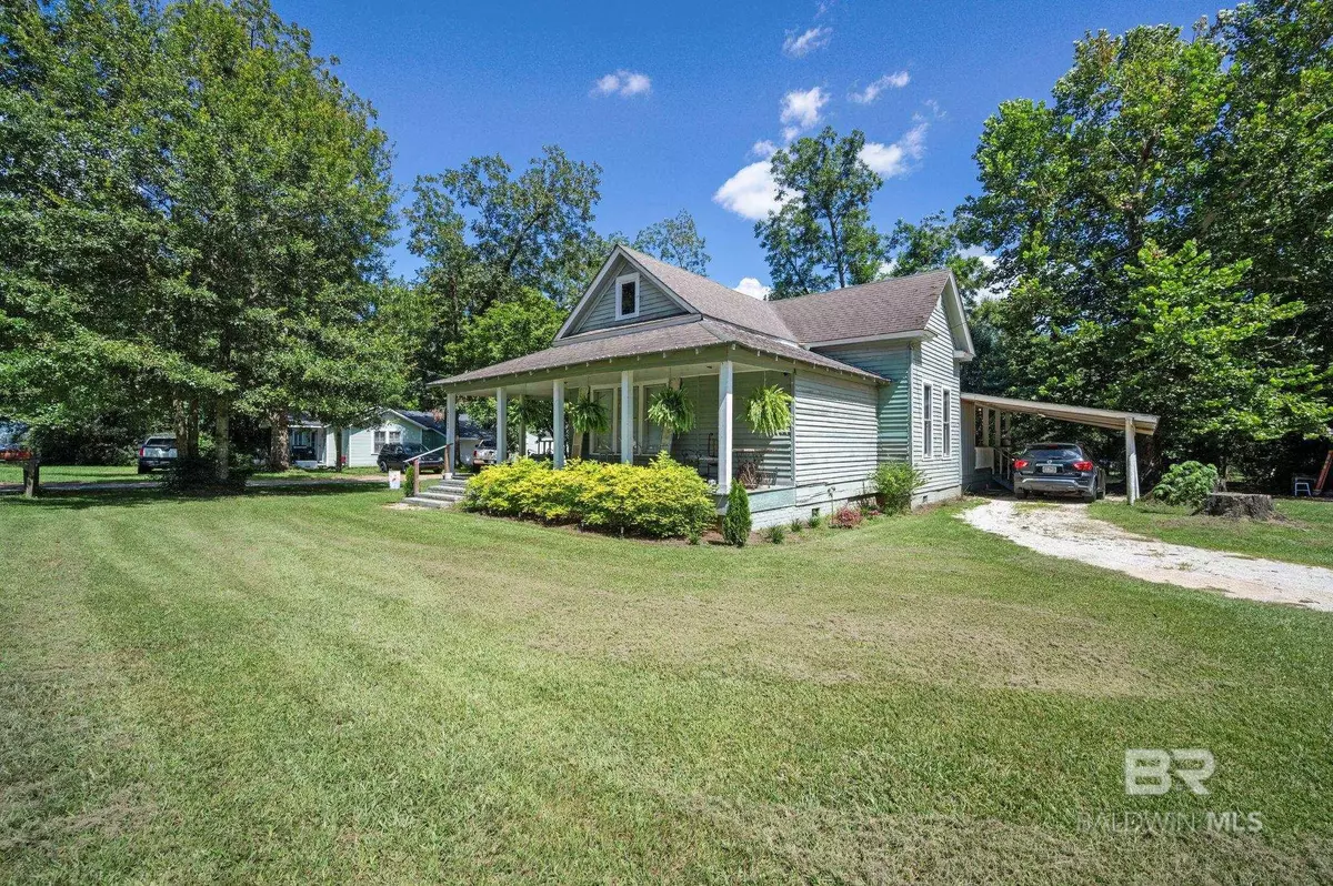 Bay Minette, AL 36507,811 D'Olive Street