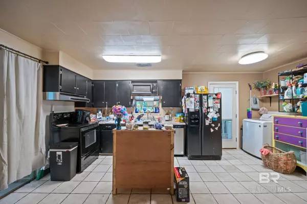 Bay Minette, AL 36507,811 D'Olive Street