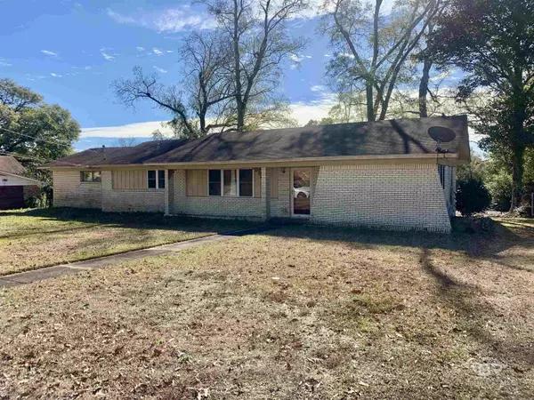5467 Racine Avenue, Mobile, AL 36618