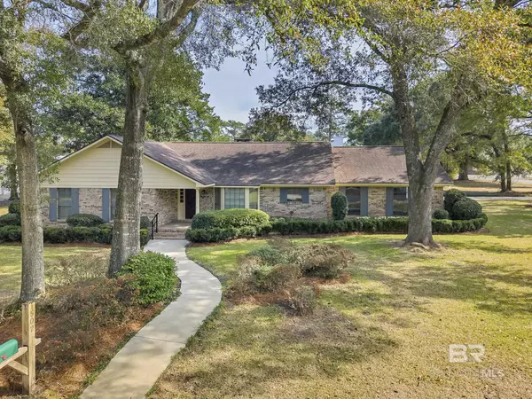 502 Cedar Circle, Daphne, AL 36526