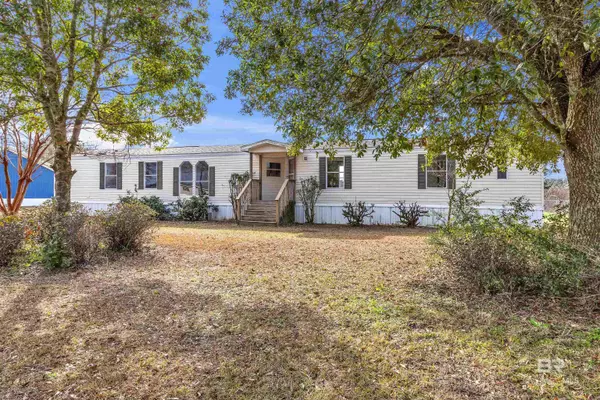 33118 Gilley Road, Lillian, AL 36549