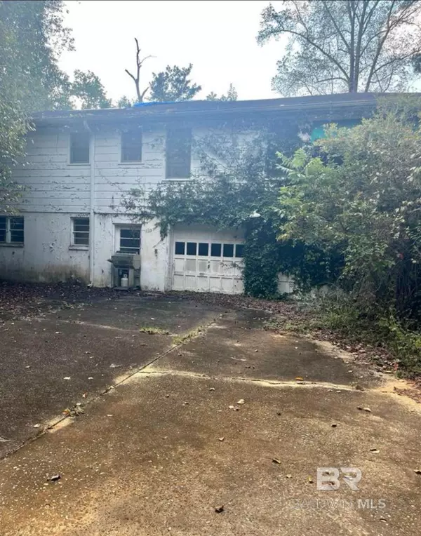 Evergreen, AL 36401,108 Chaney Road