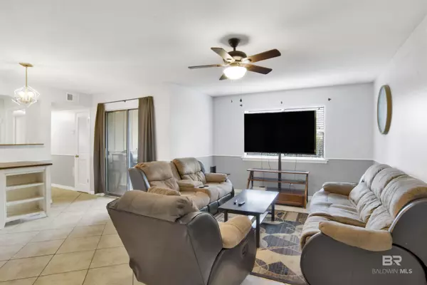 Daphne, AL 36526,512 Lake Forest Boulevard #124F