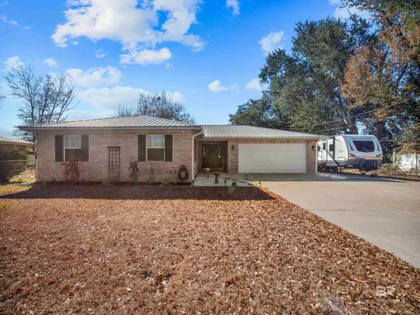 517 W Peachtree Avenue, Foley, AL 36535