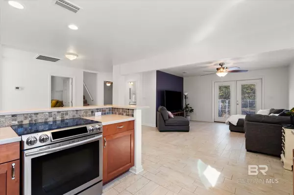 Gulf Shores, AL 36542,2090 Primrose Lane