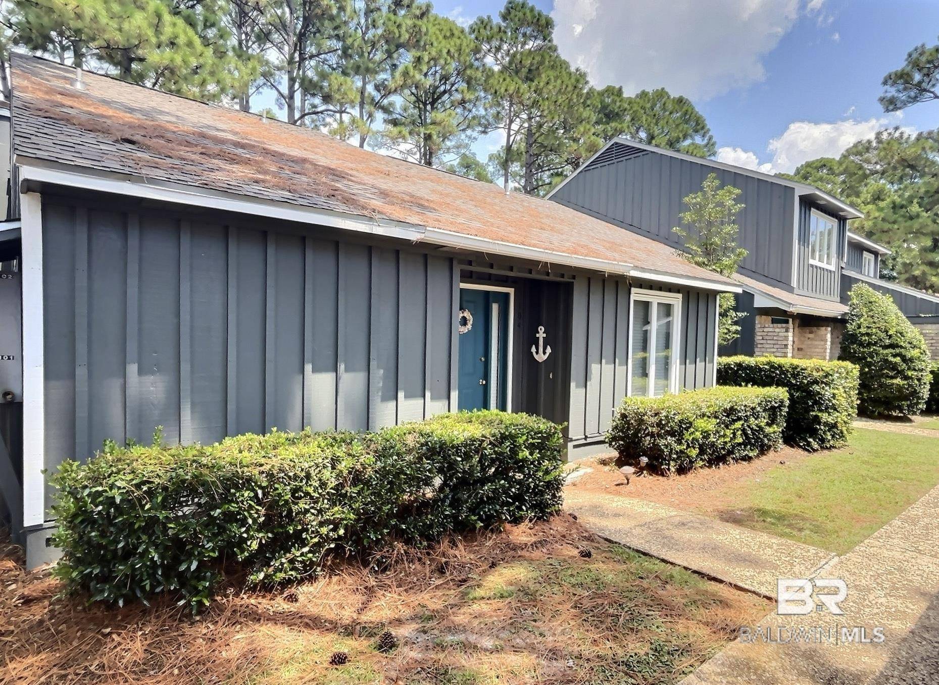 Gulf Shores, AL 36542,1701 Regency Road #104
