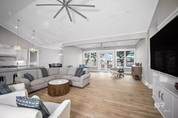 Gulf Shores, AL 36542,736 W Canal Drive