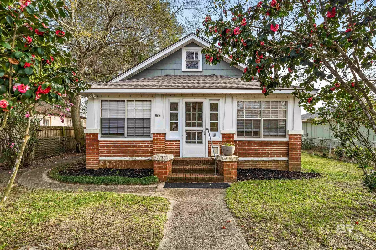 Foley, AL 36535,317 W Magnolia Avenue