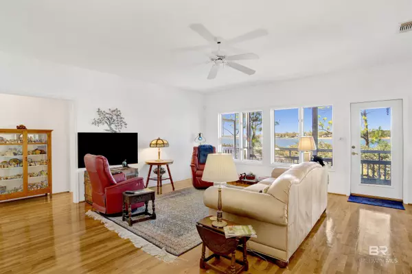 Orange Beach, AL 36561,33301 River Road #25