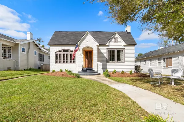 55 Silverwood Street, Mobile, AL 36607