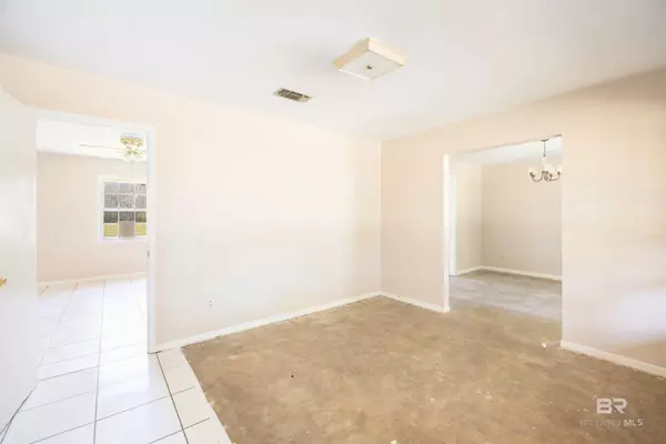 Foley, AL 36535,14071 N Pecan Street