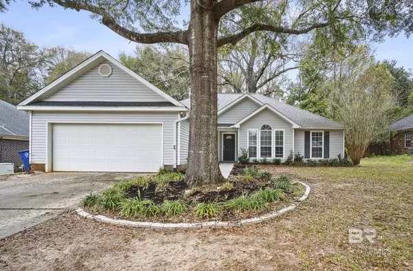28910 Canterbury Road, Daphne, AL 36526