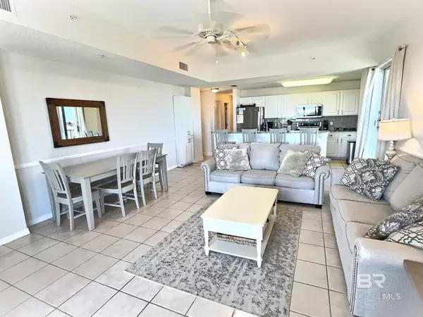 Gulf Shores, AL 36542,1380 State Highway 180 #400
