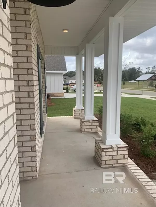 Fairhope, AL 36532,21105 Teluga Avenue