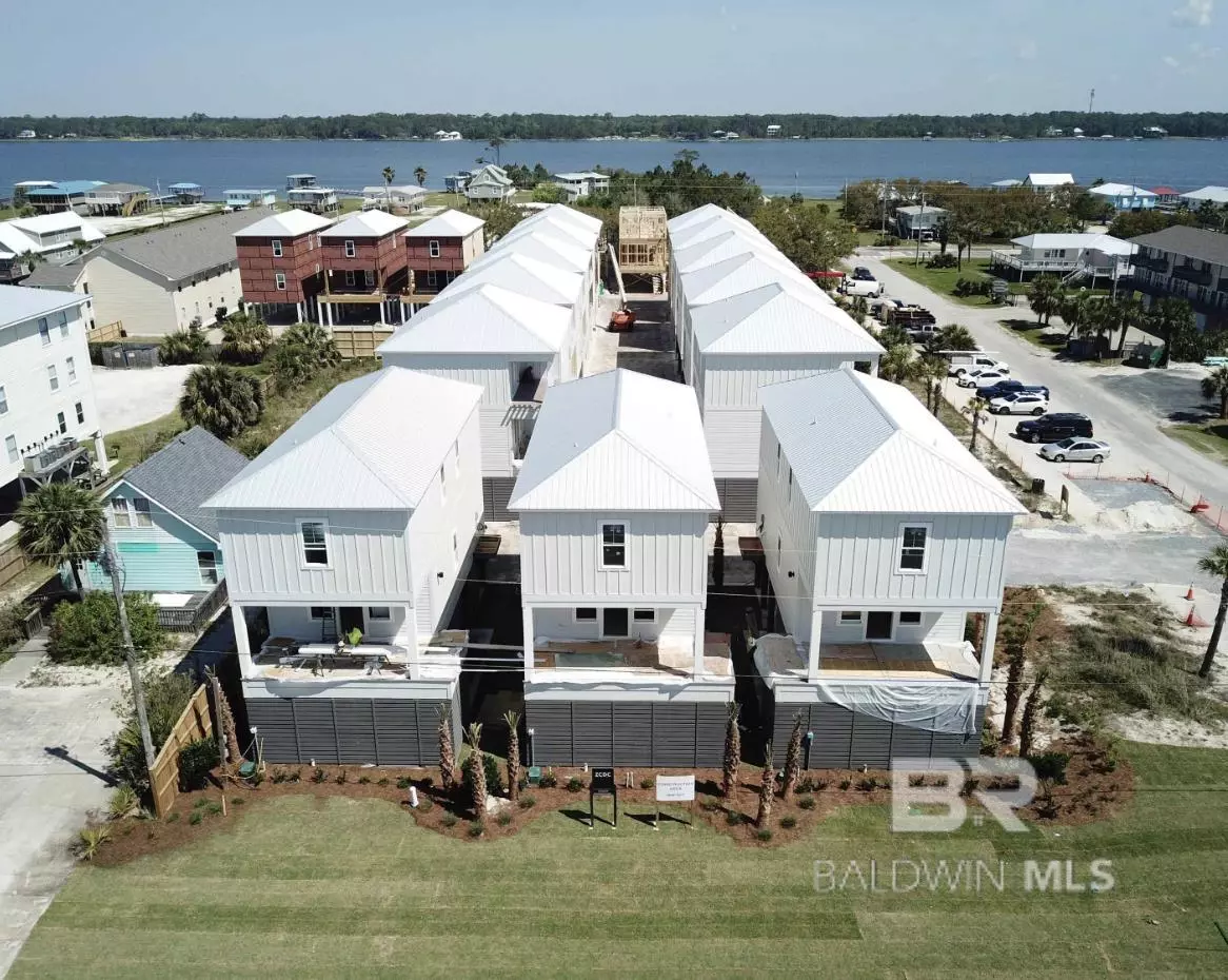 Gulf Shores, AL 36542,115 W 10th Street #C